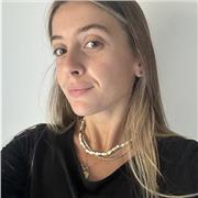 Diplomata in un Liceo Classico e laureata in Giurisprudenza offro ripetizioni online individuali di italiano a bambini e studenti